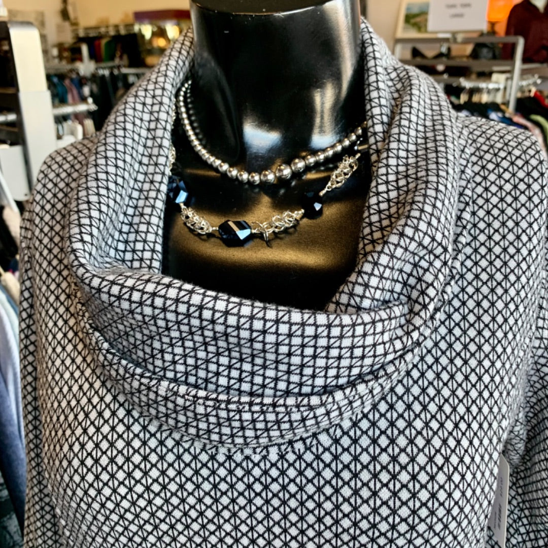 Merrell, Tops, Medium White Black