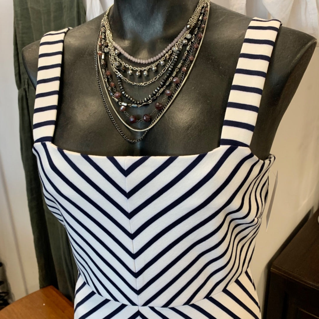 Draper James, Dresses, Small White Navy