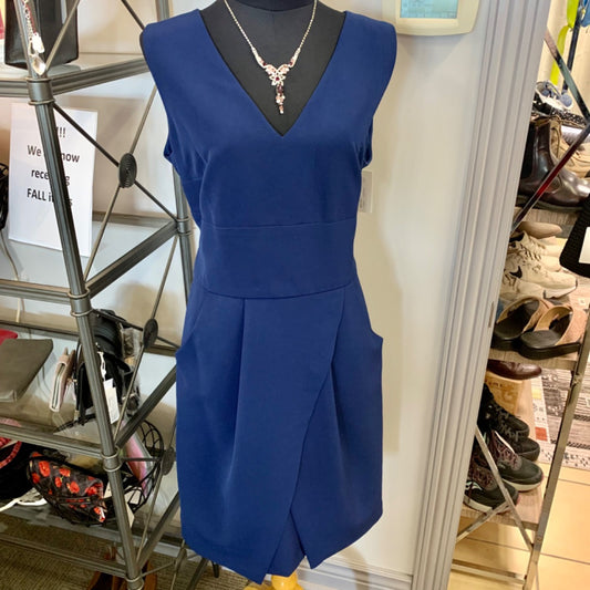 Donna Morgan, Size 14 Blue