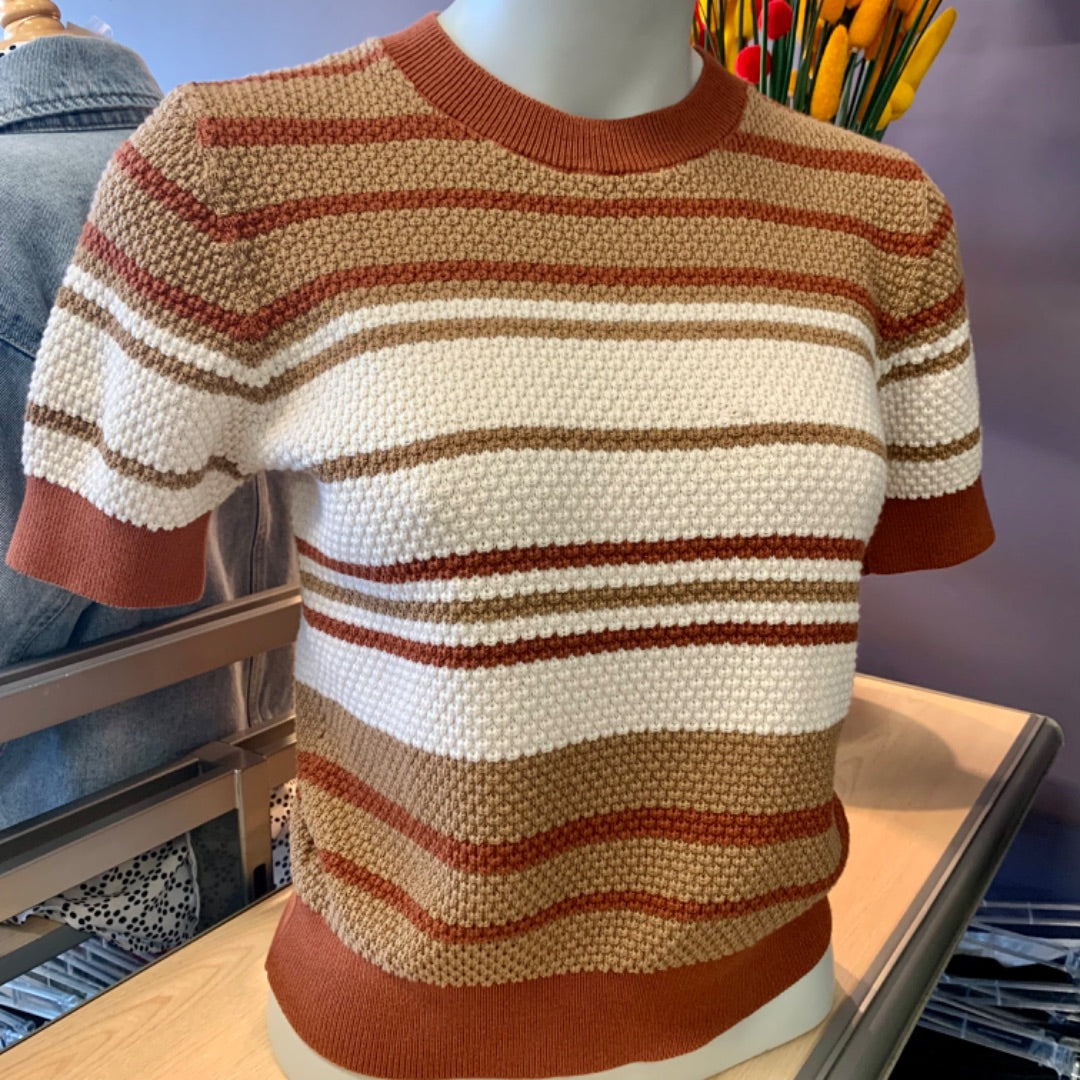 Uniqlo, Tops, XSmall Brown White Cream