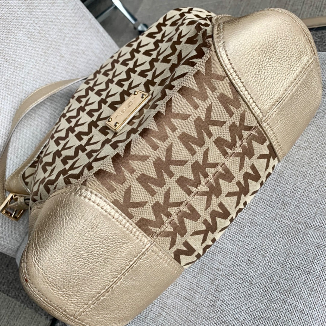 Michael Kors Signature Tote, Large Beige