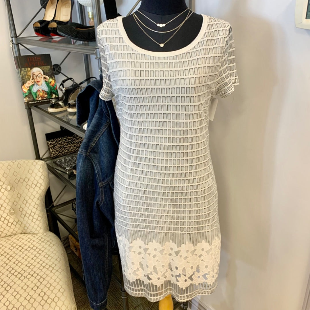 Papillon, Dresses, Small Cream Grey