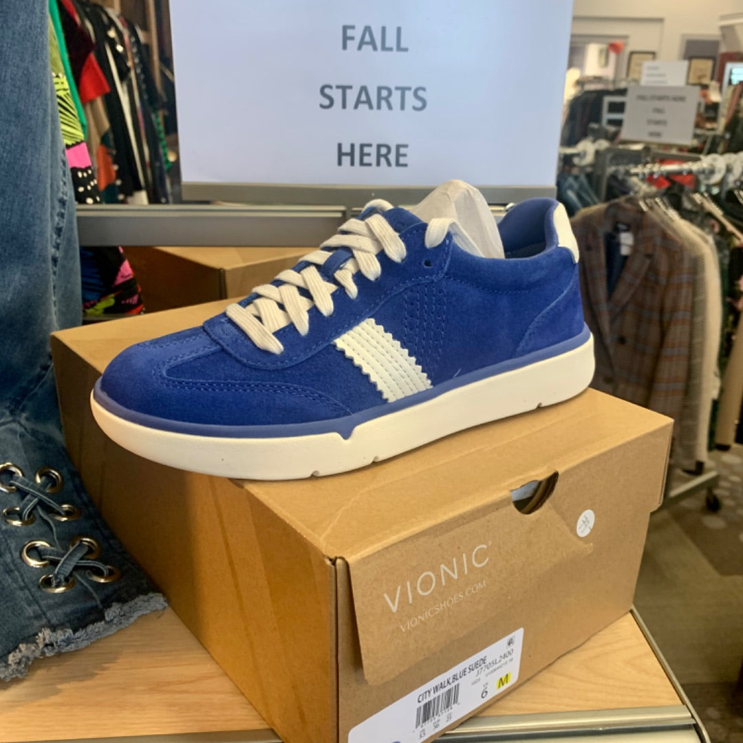 Vionic, Footwear, Size 6 Blue