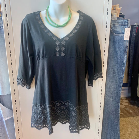 BCBGMaxazria, Tops, Medium Black