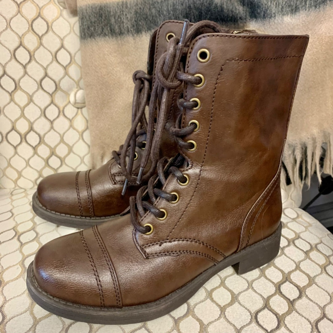 Brash, Footwear, Size 6.5 Brown