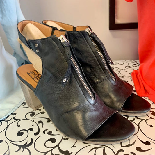 Mix Mooz, Size 9 (40) Black