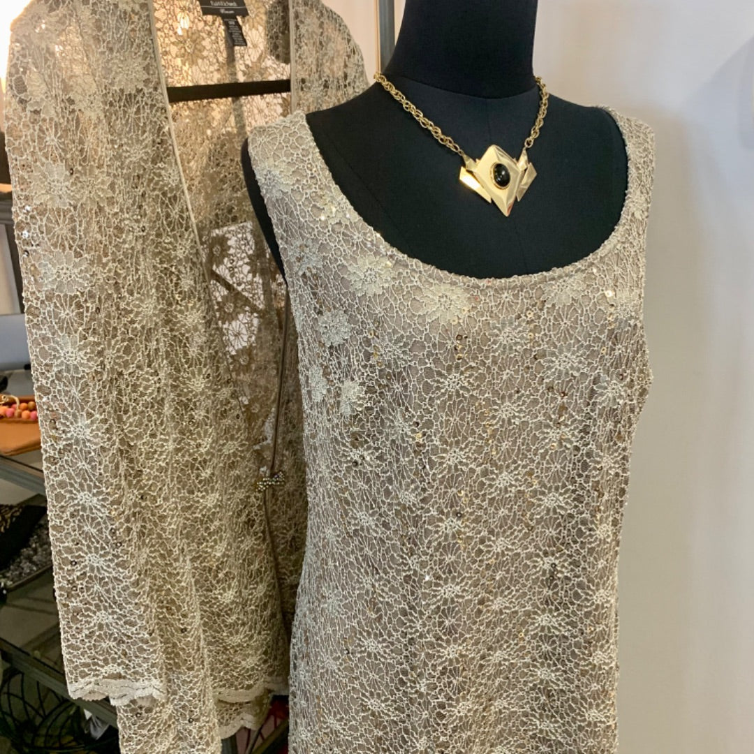 R&M Richards, Dresses, Size 14 Gold with sequins