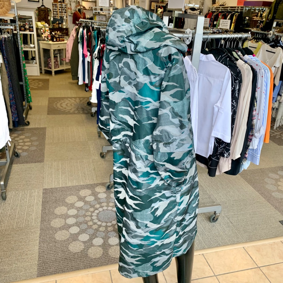 Push FWD, Coats, Small Camo
