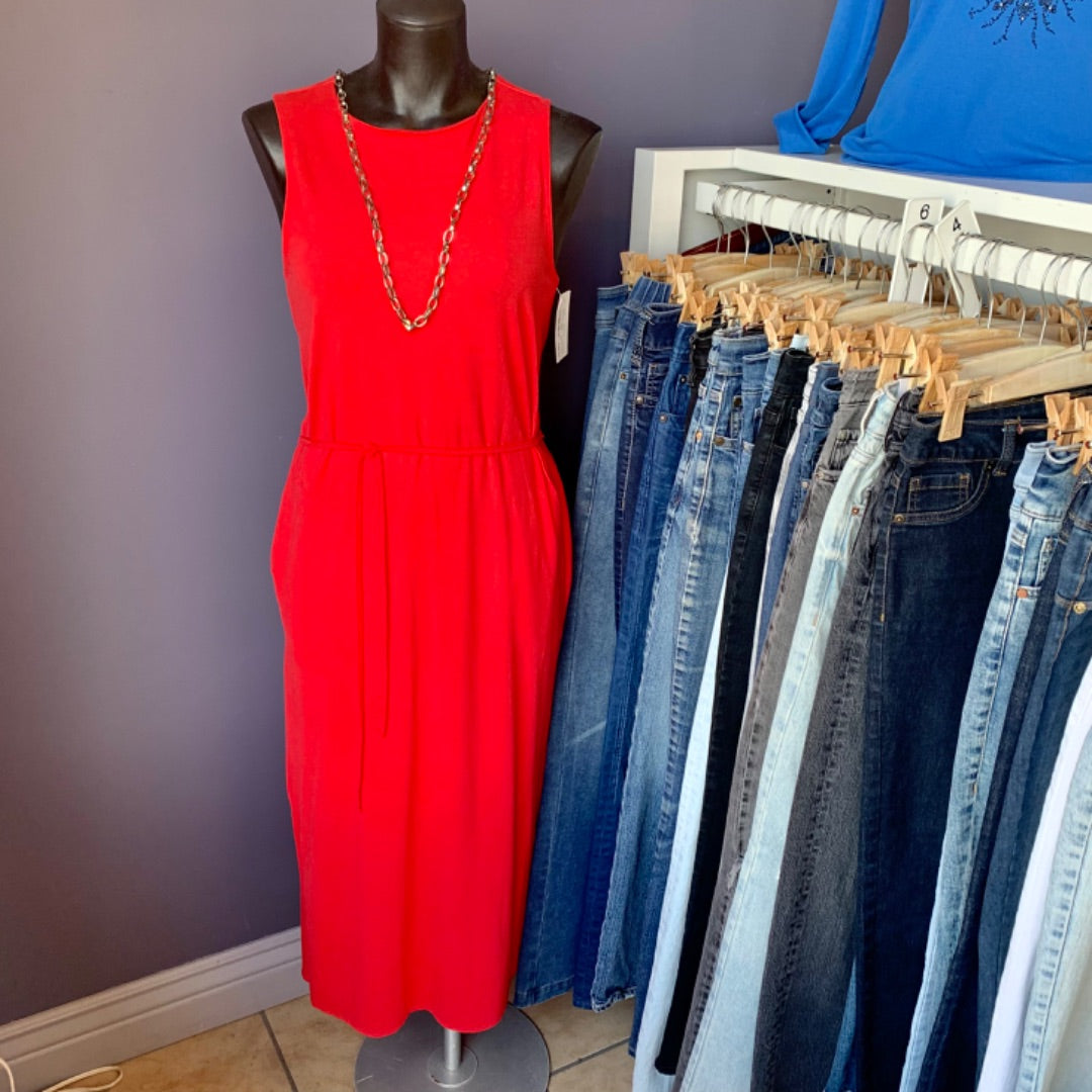 Denver Hayes, Dresses, Small Red