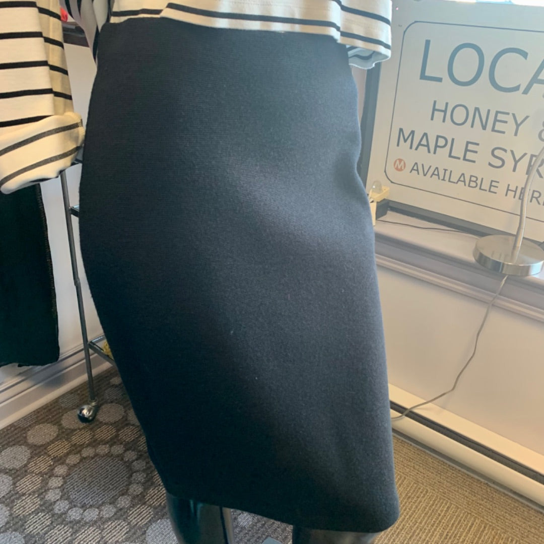 Adrienne Vittadini, Skirts, Large Black