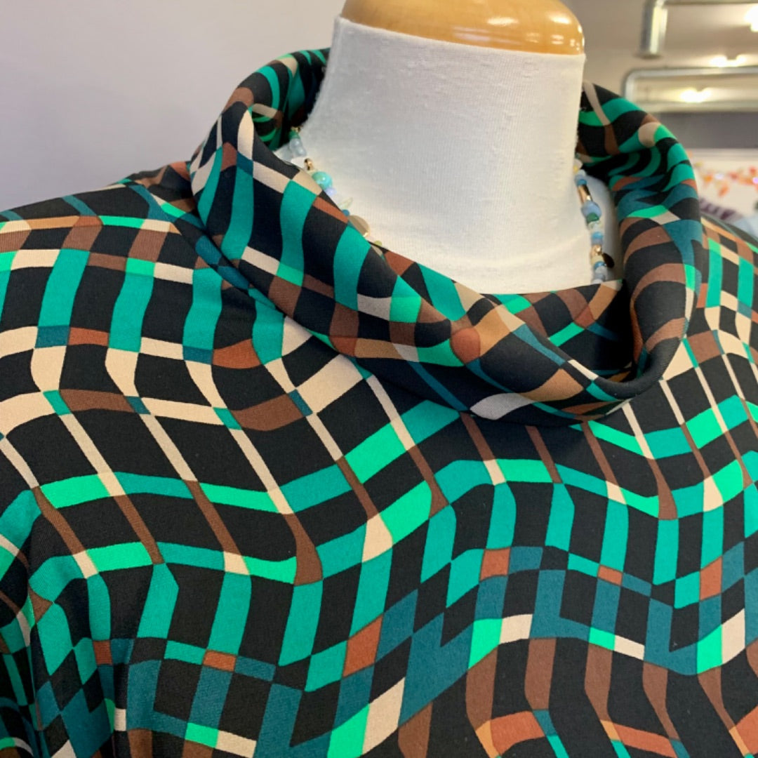 Size 10 Green Brown Black