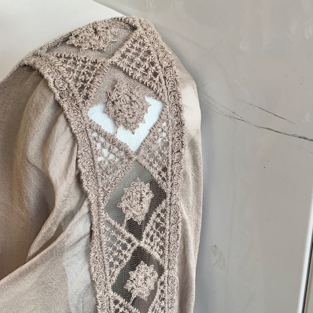 Keysha, Tops, Large Taupe