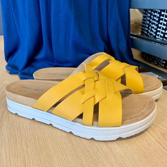Easy Spirit, Footwear, Size 6.5 Yellow