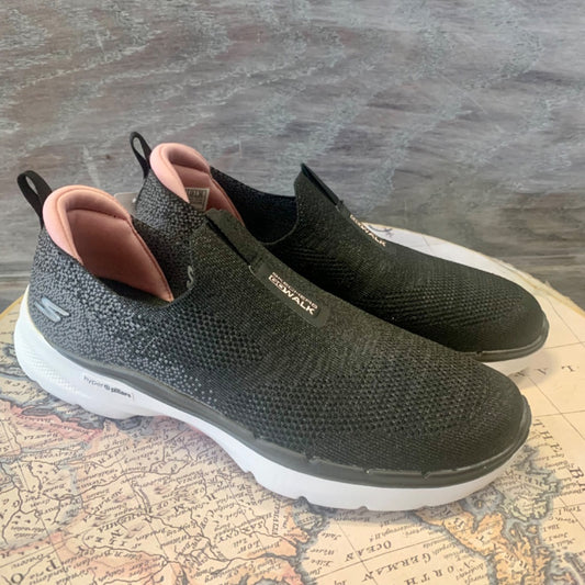 Skechers, Footwear, Size 7 Black