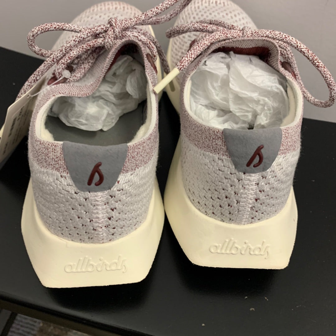 Allbirds, Footwear, Size 8 White Plum
