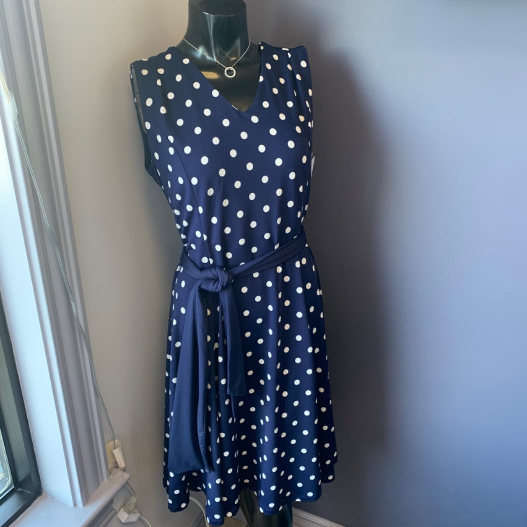 Charlie Paige, Dresses, Medium Navy White