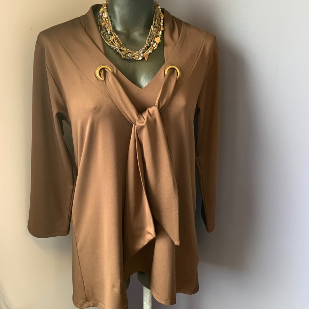 Simply Noelle, Tops, S / M Brown