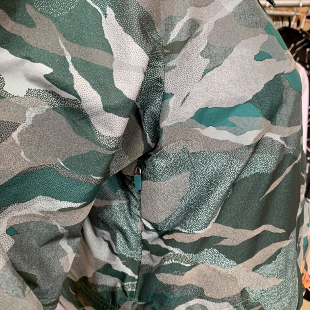 Push FWD, Coats, Small Camo