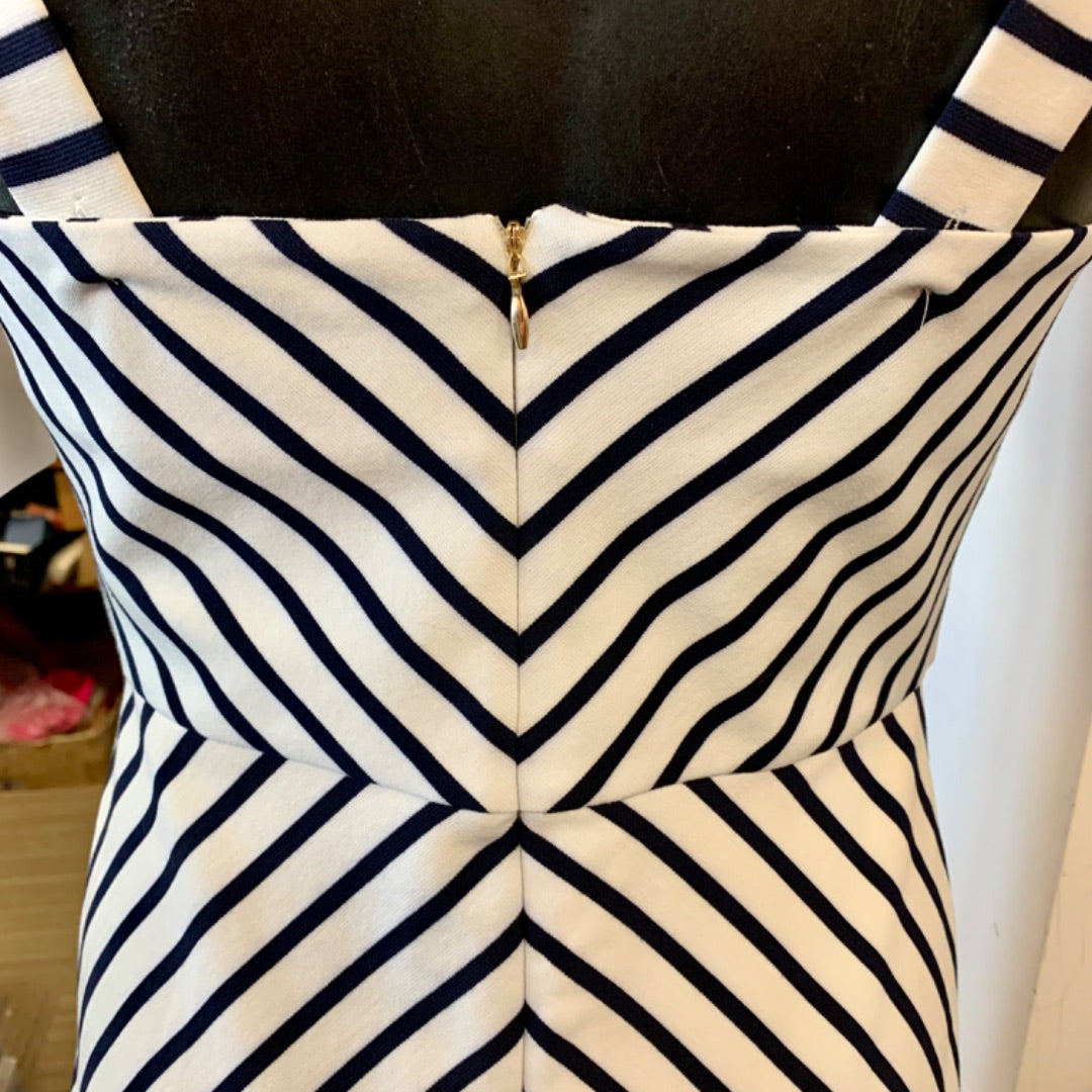 Draper James, Dresses, Small White Navy