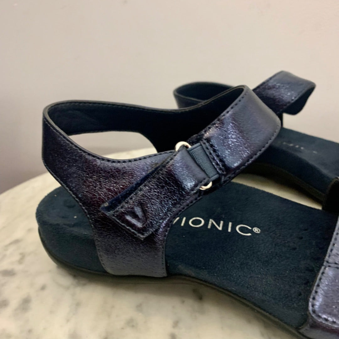 Vionic, Footwear, Size 7 Black