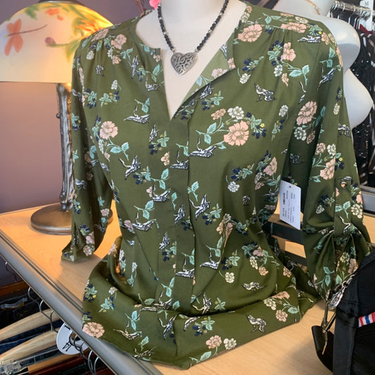 Twik, Medium Floral on Green