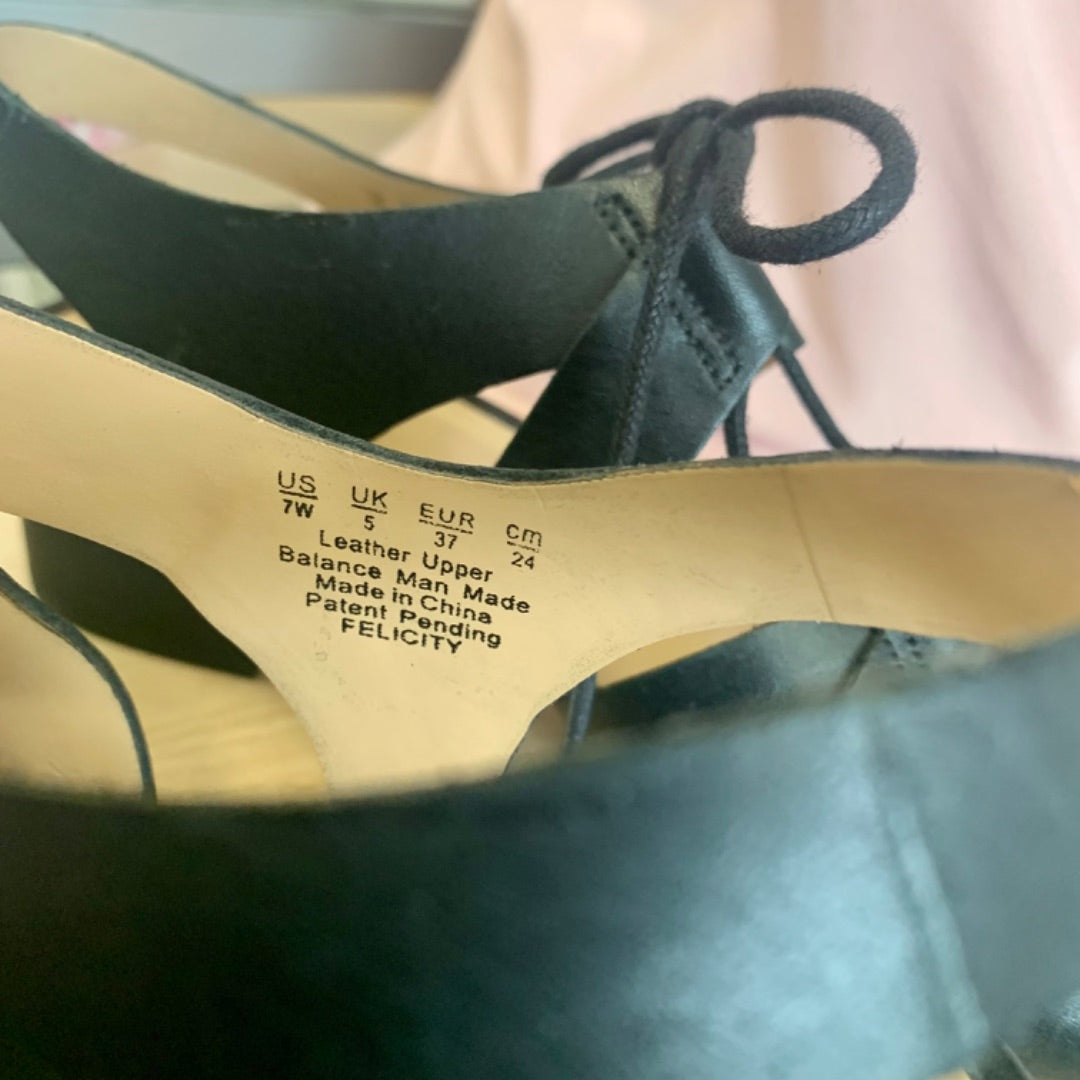 Naturalizer, Footwear, Size 7 Black