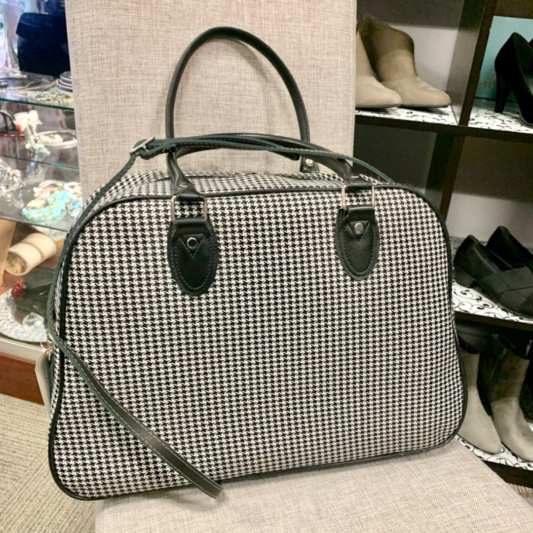 Lula, Purses/handbags, 18 x 12 x 6 inch Black White