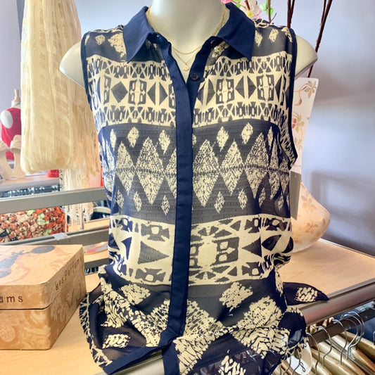 Olive & Oak, Medium Blue Cream