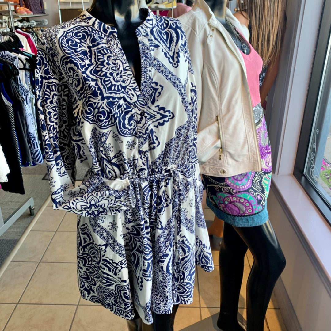 Zara, Dresses, Medium Navy White