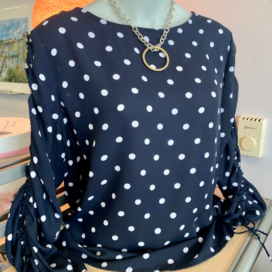 Suzy Shier, Tops, Large Navy White