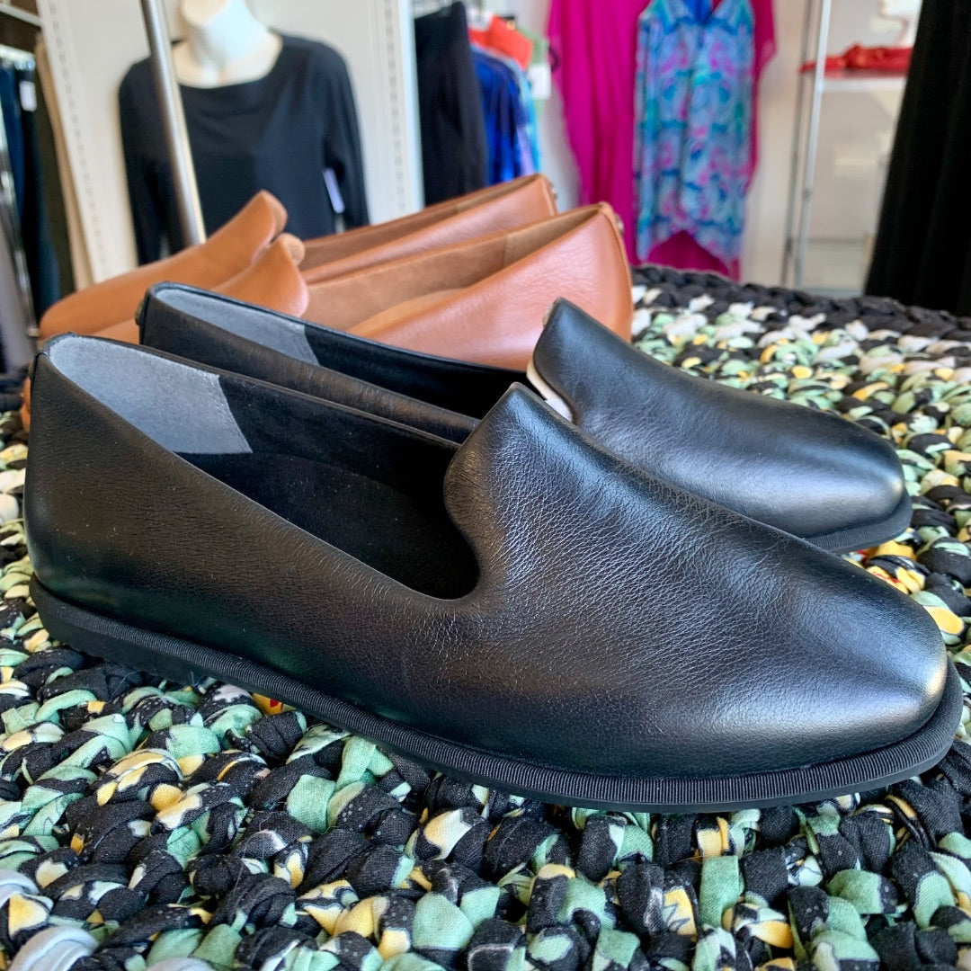 Vionic, Footwear, Size 7 Black