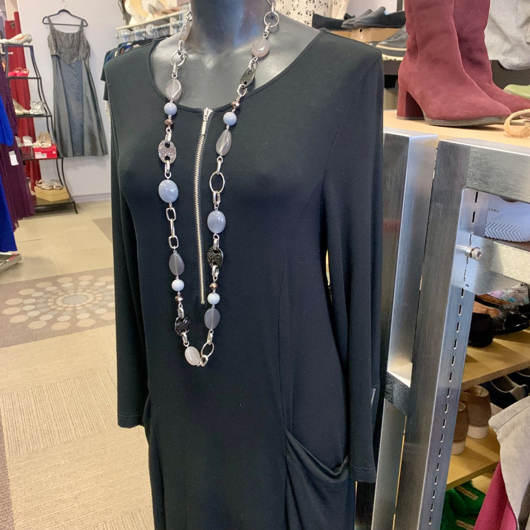 LIV, Dresses, Medium Black
