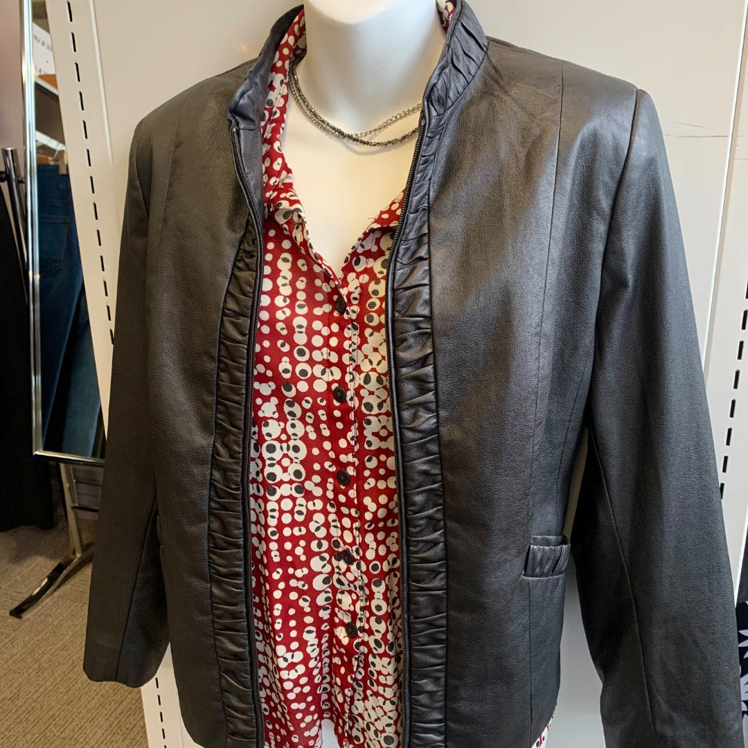 Tanjay P, Jackets, Size 10 P Black