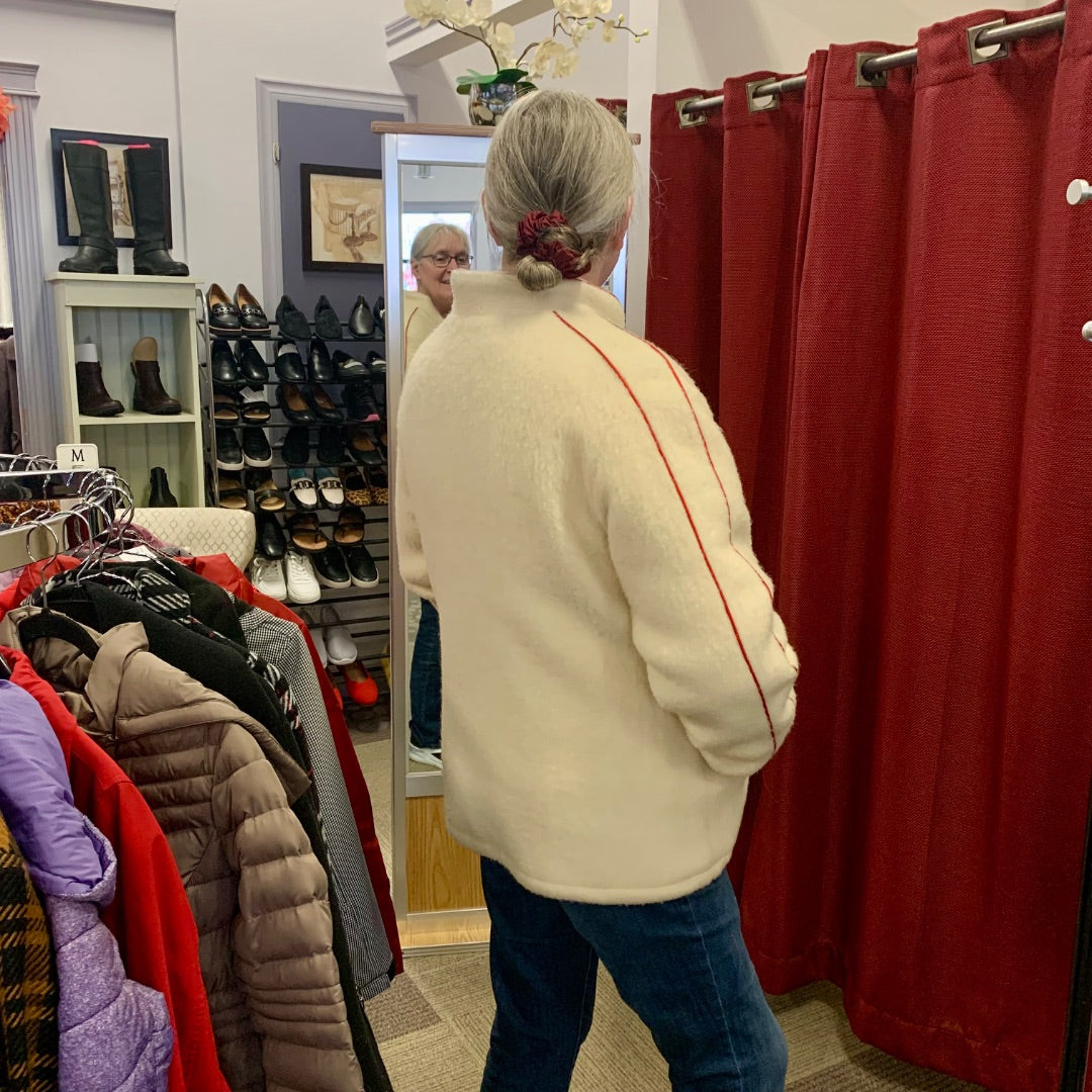 Hudson's Bay, Coats, Large White Red