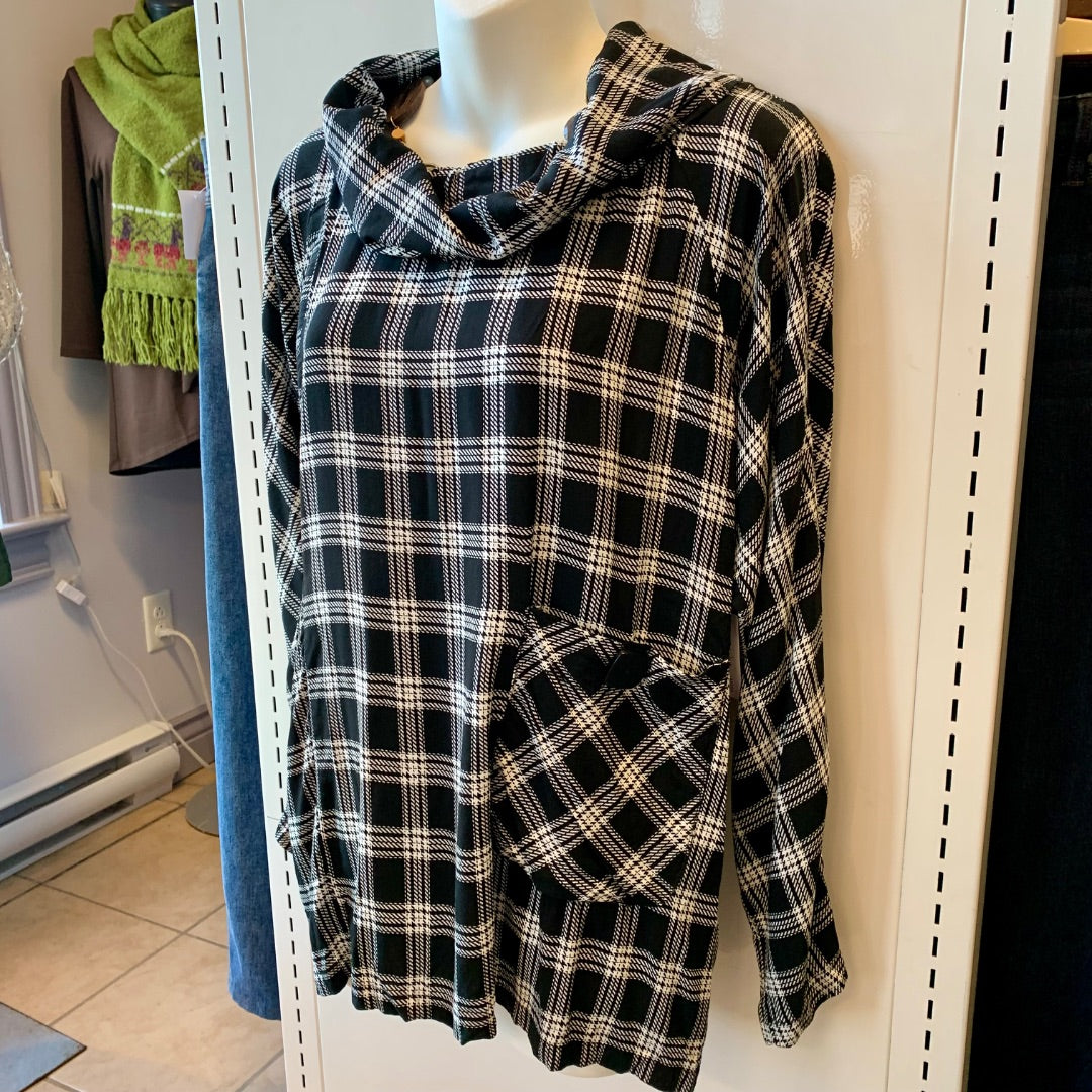 Shannon Passero, Tops, Medium Black White