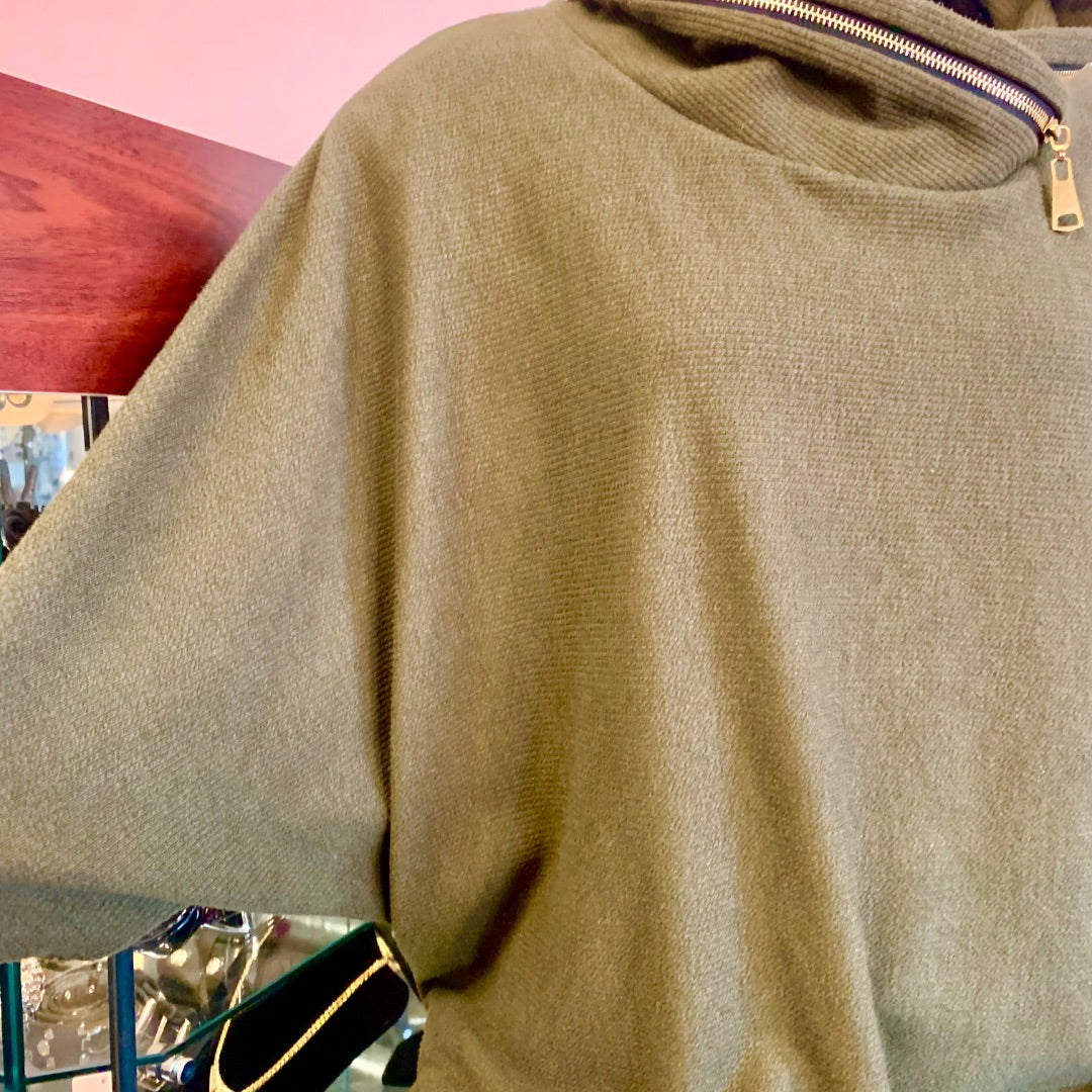 Creation, Tops, Medium Olive