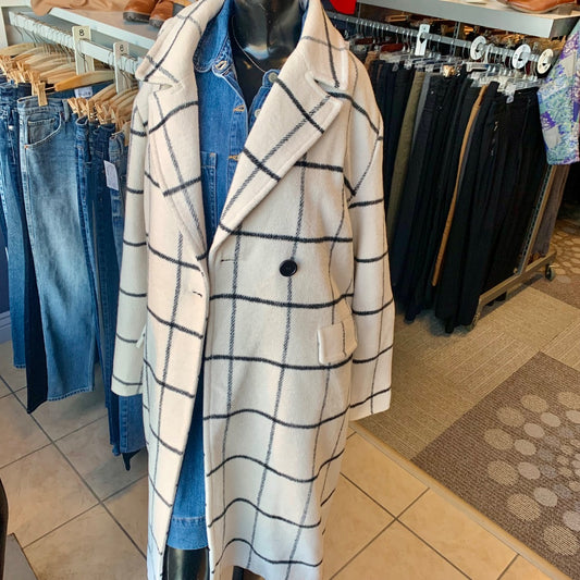 Pink Martini, Coats, Medium White Black Plaid