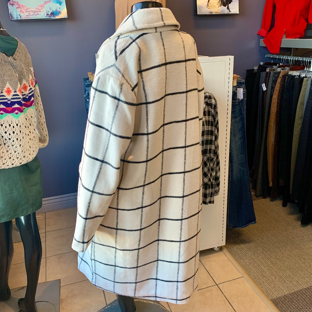 Pink Martini, Coats, Medium White Black Plaid